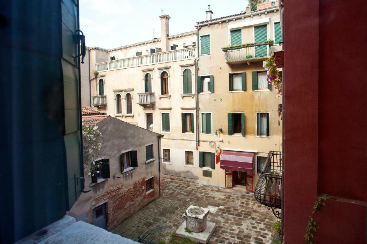 Al Mezzanino, Palazzo Torniello Leilighet Venezia Eksteriør bilde