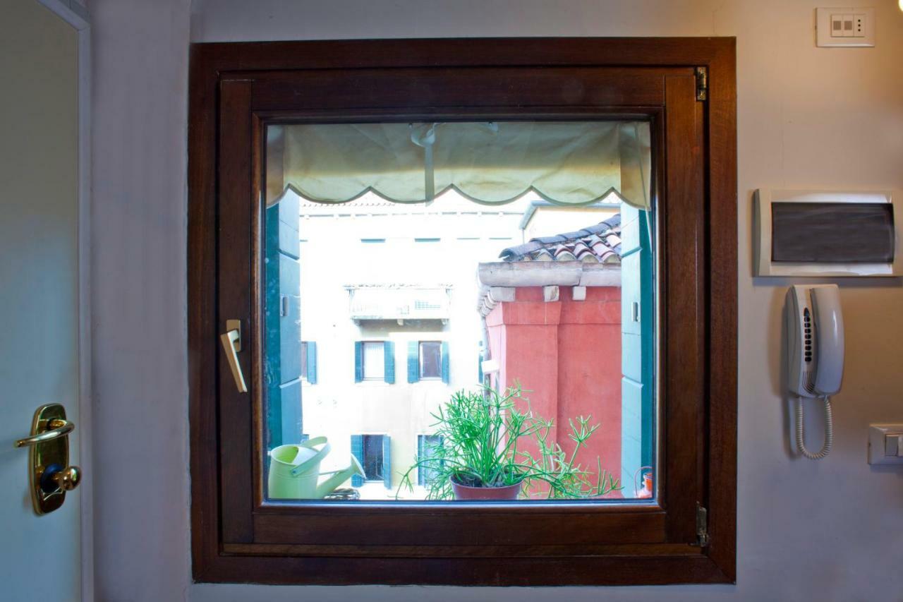 Al Mezzanino, Palazzo Torniello Leilighet Venezia Eksteriør bilde