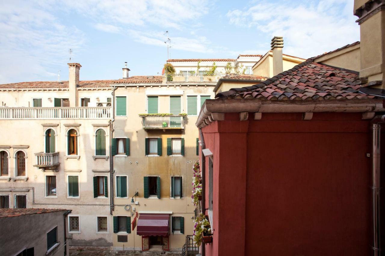 Al Mezzanino, Palazzo Torniello Leilighet Venezia Eksteriør bilde